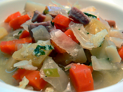 Grießklößchen-Gemüse-Suppe