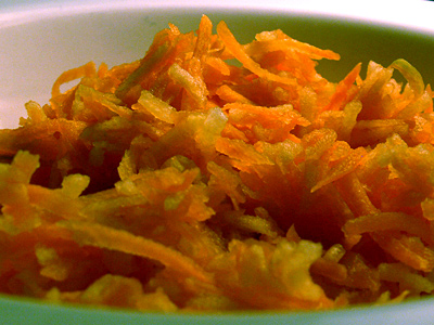 Möhren-Apfel-Rohkost